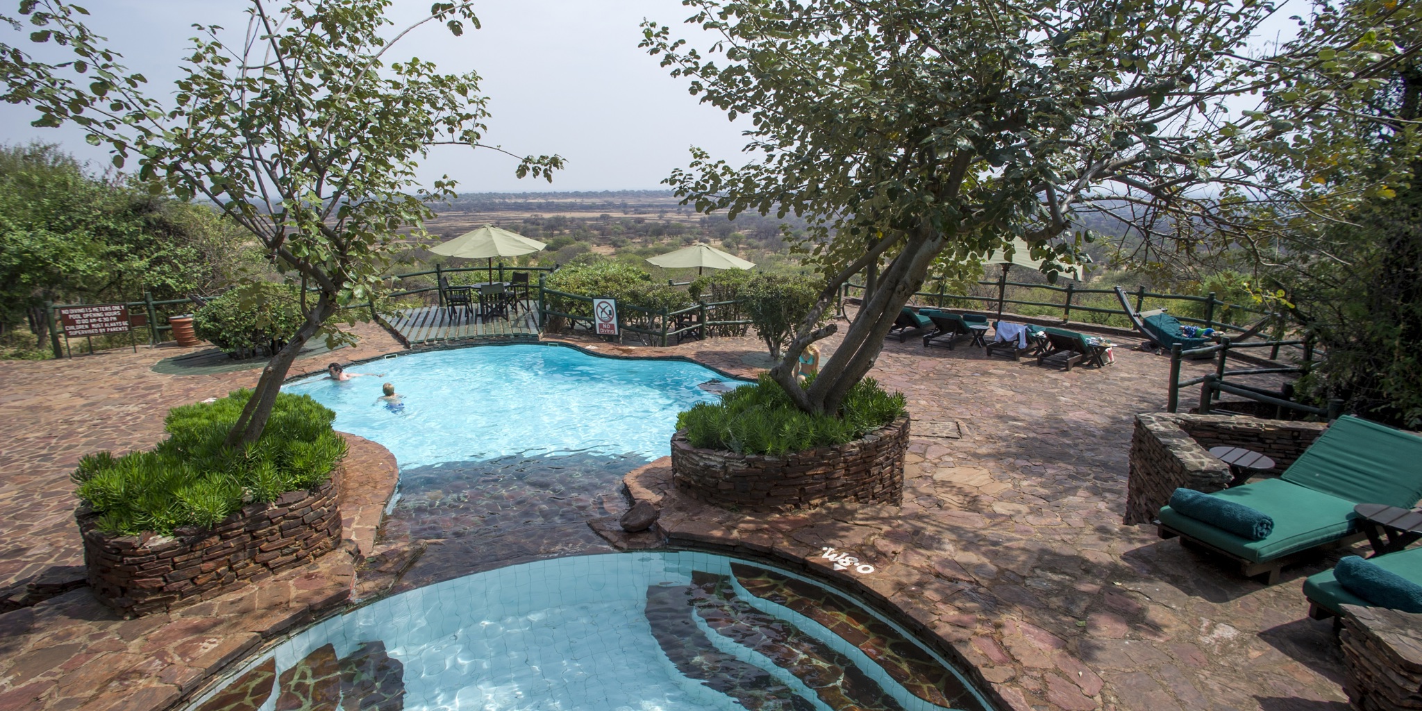 Kirawira Camp serena Pool