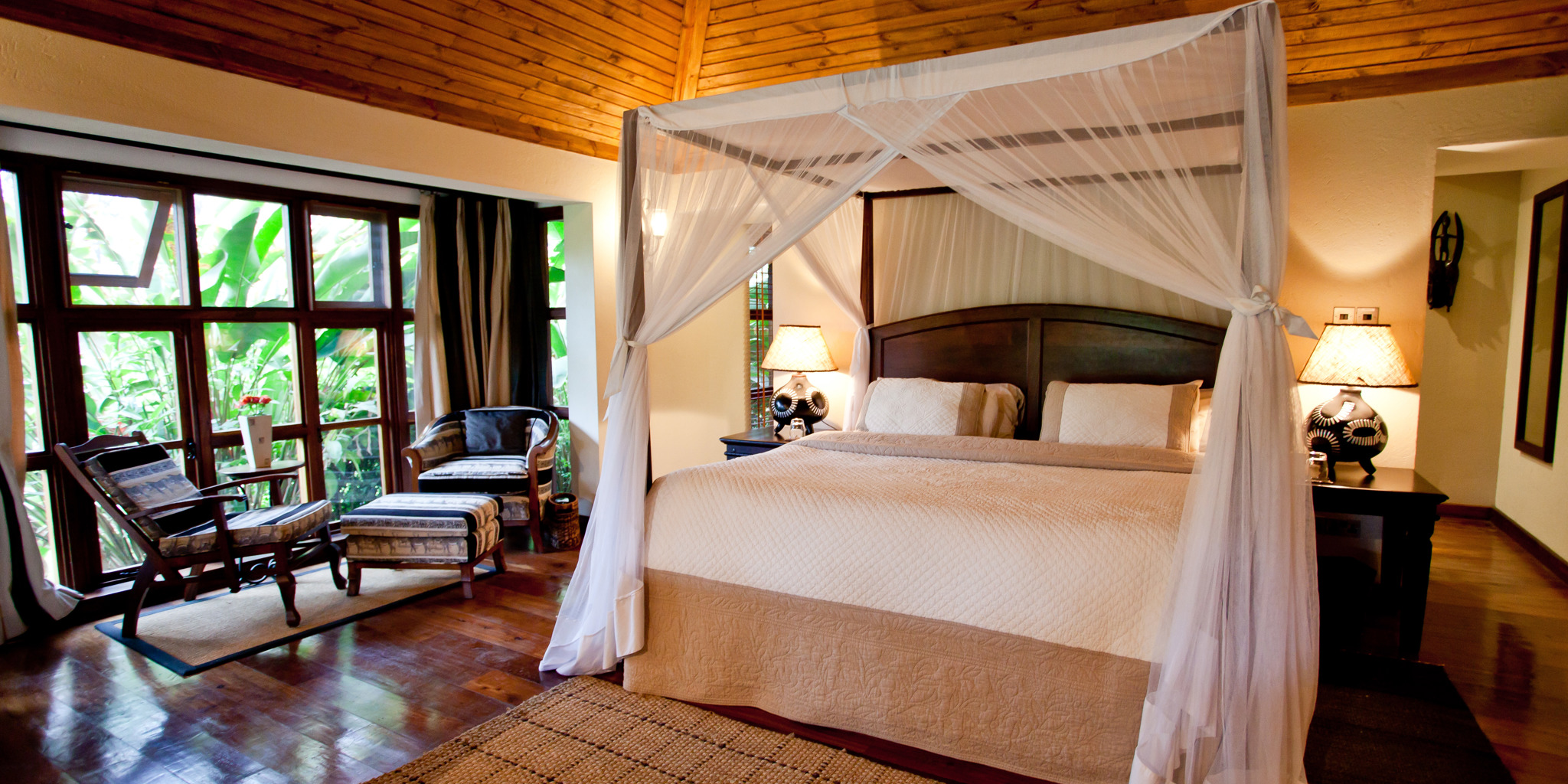 4. Legendary Lodge   Cottage bedroom interior
