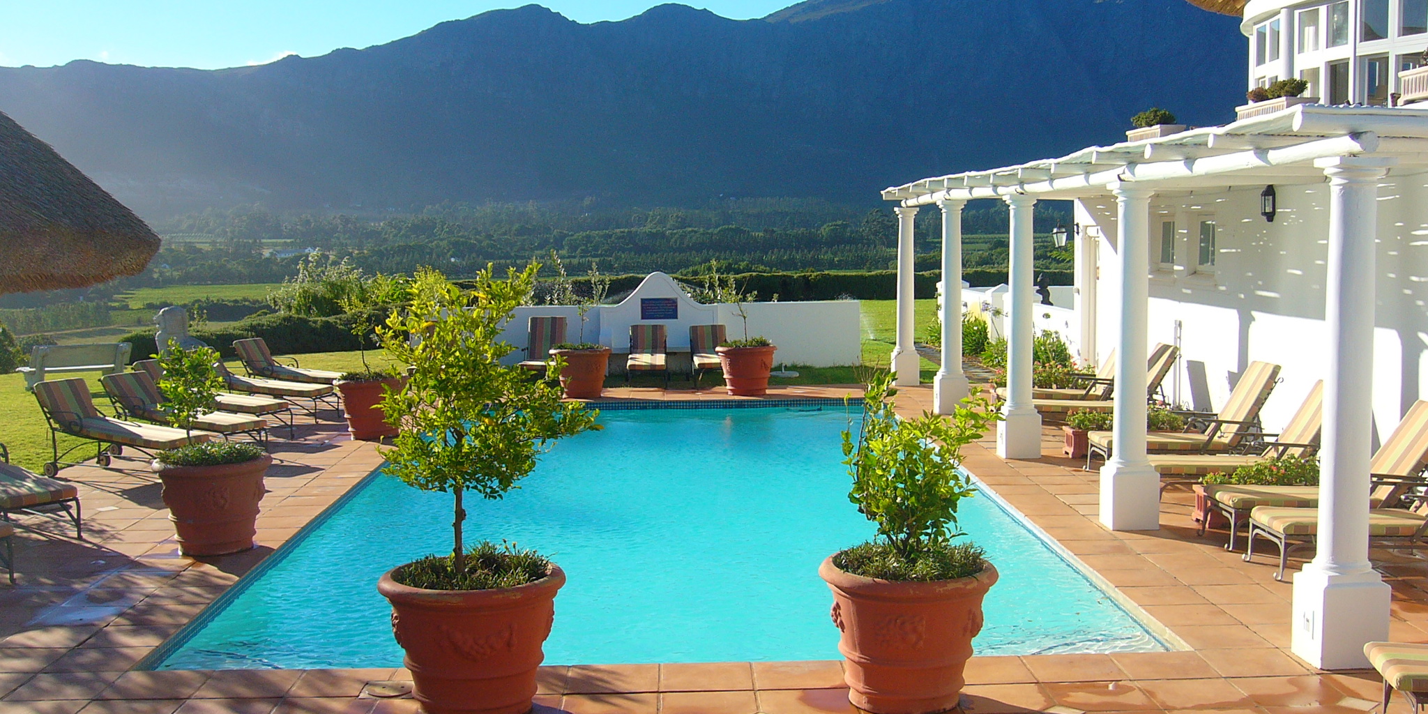 gallery pool view