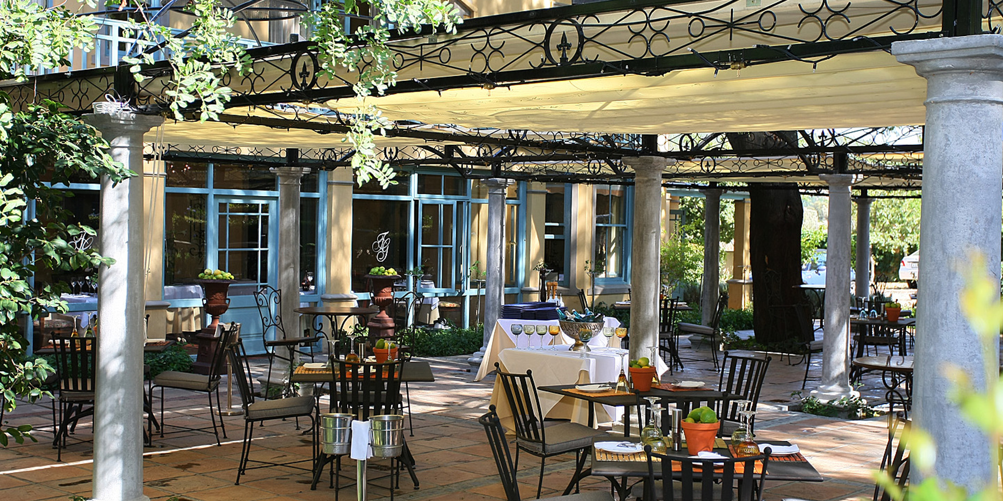 Monneaux Restaurant (28)