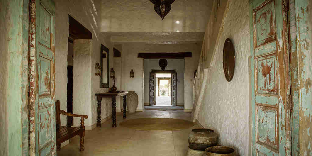 Ziwani Lodge Entrance