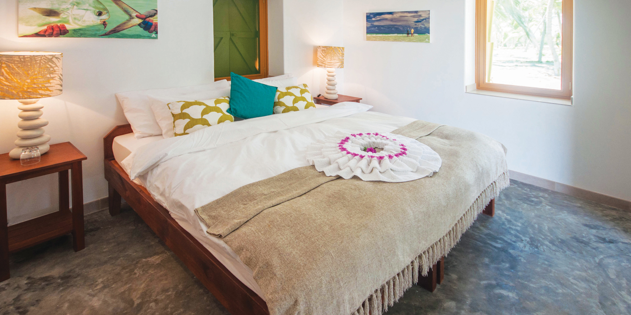 BlueSafari coral house bed room seychelles
