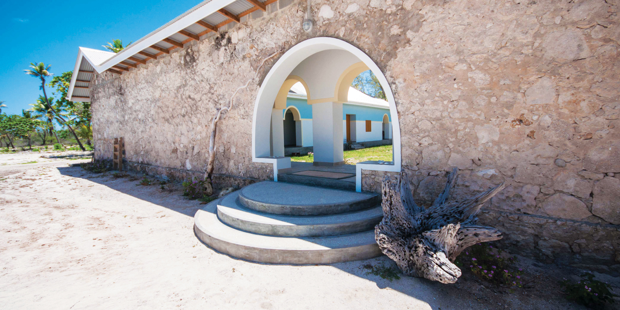 BlueSafari coral house entrance seychelles