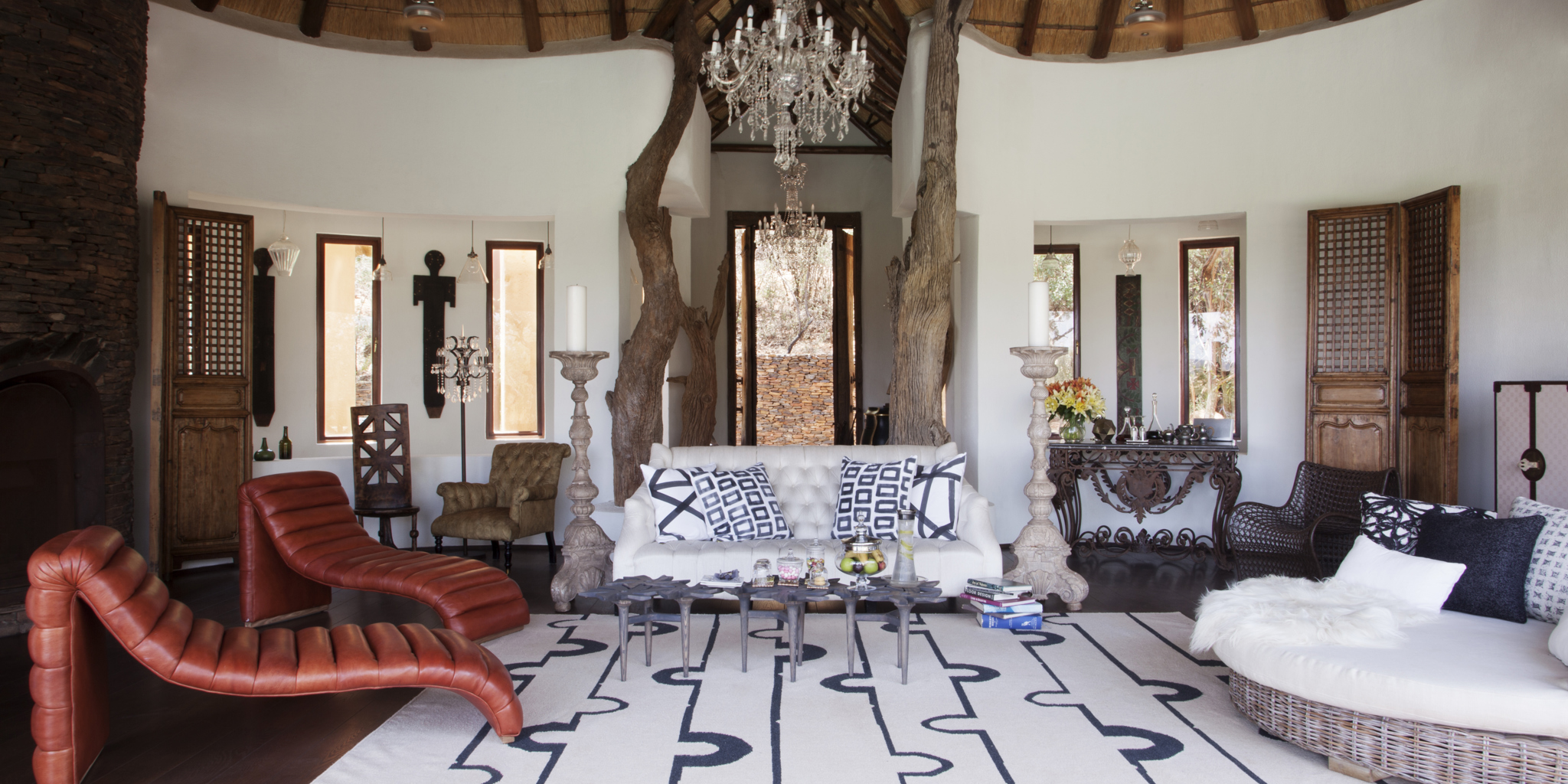 Molori safari lodge lounge