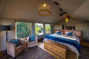 Pelo Camp bedroom