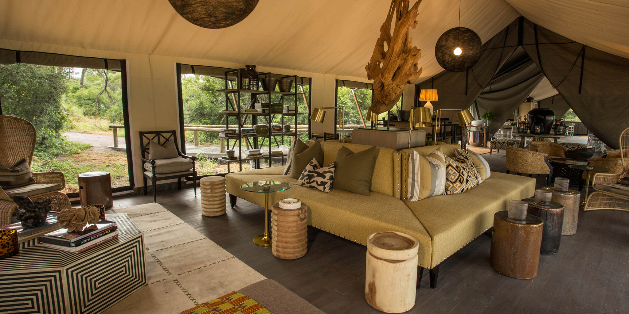 machaba safaris gomoti camp living room