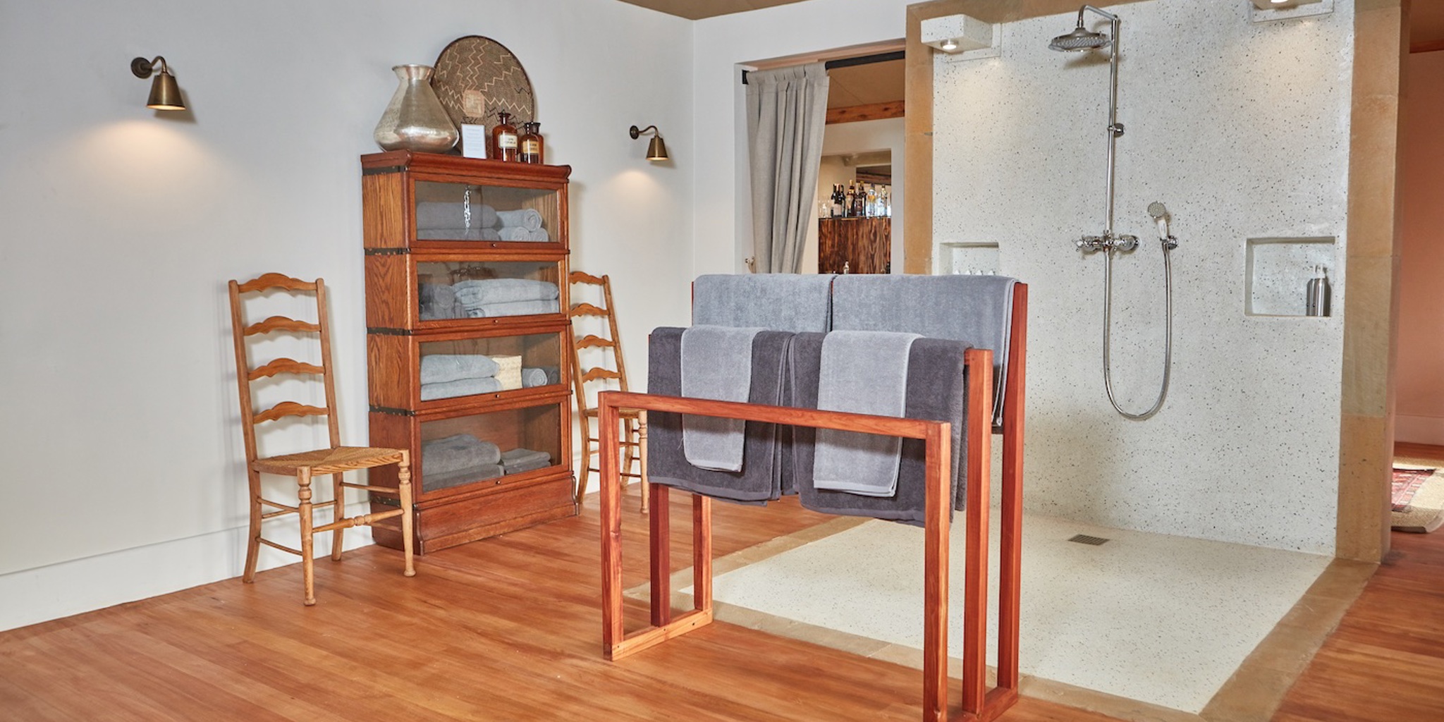 Elewana  Lodo Springs   accommodation   spacious luxury tents   Bathroom   kenya