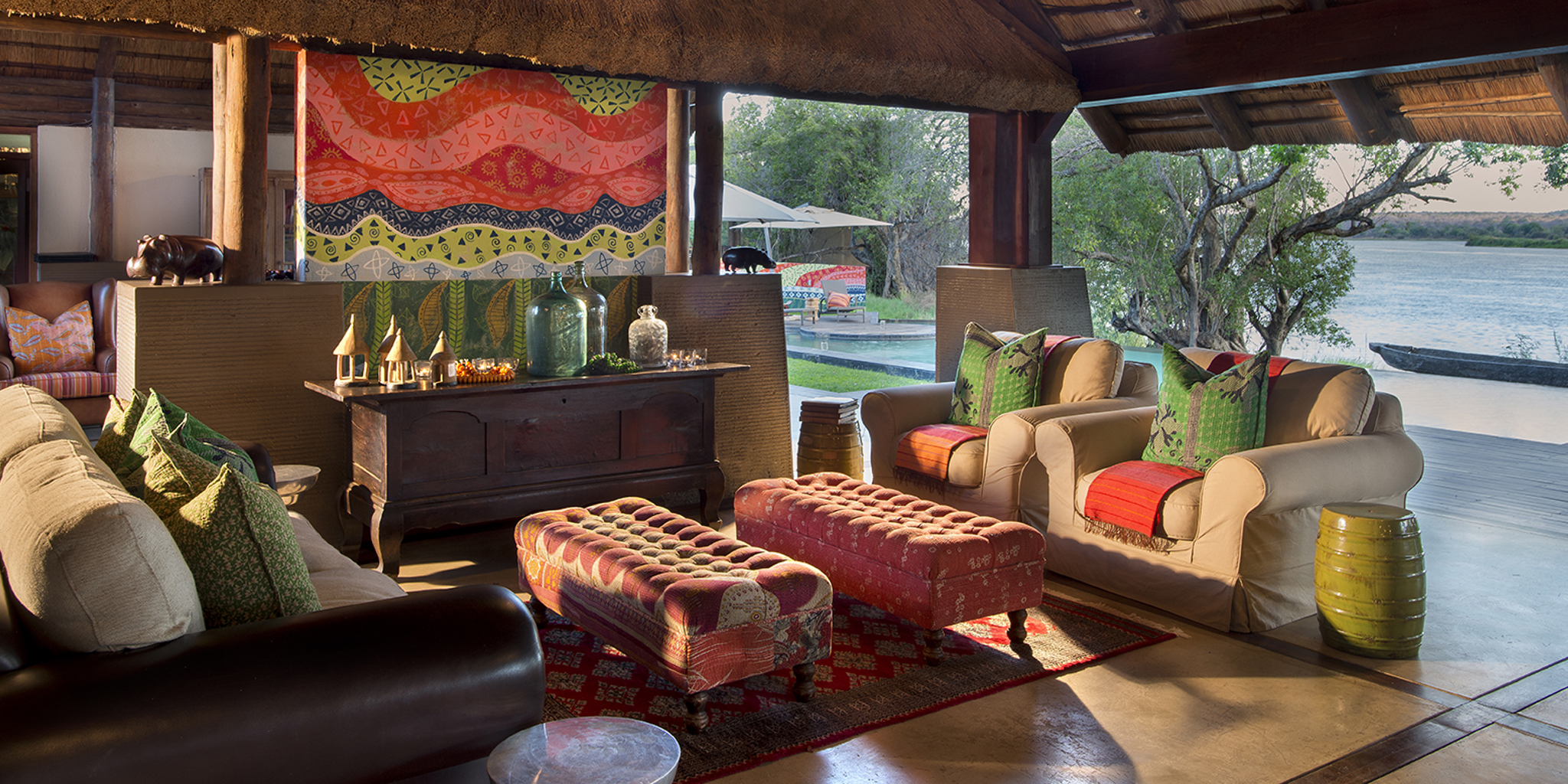 Royal Chundu River Lodge lounge