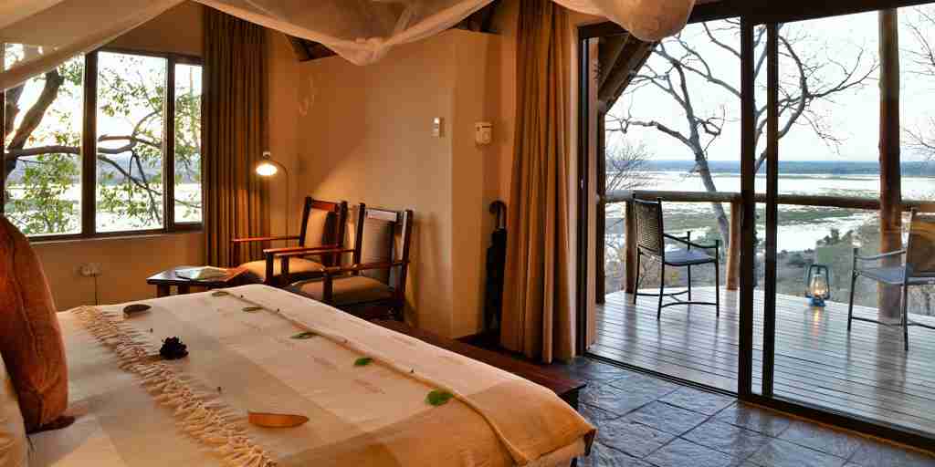 Muchenje Safari Lodge double bed room