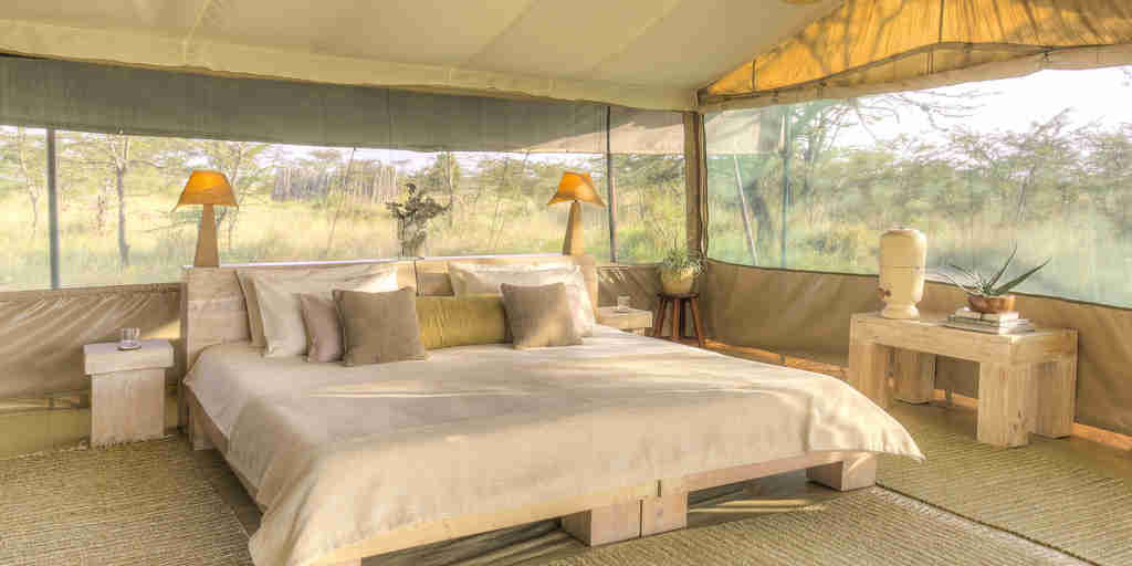 Kicheche Bush Camp tent double bed