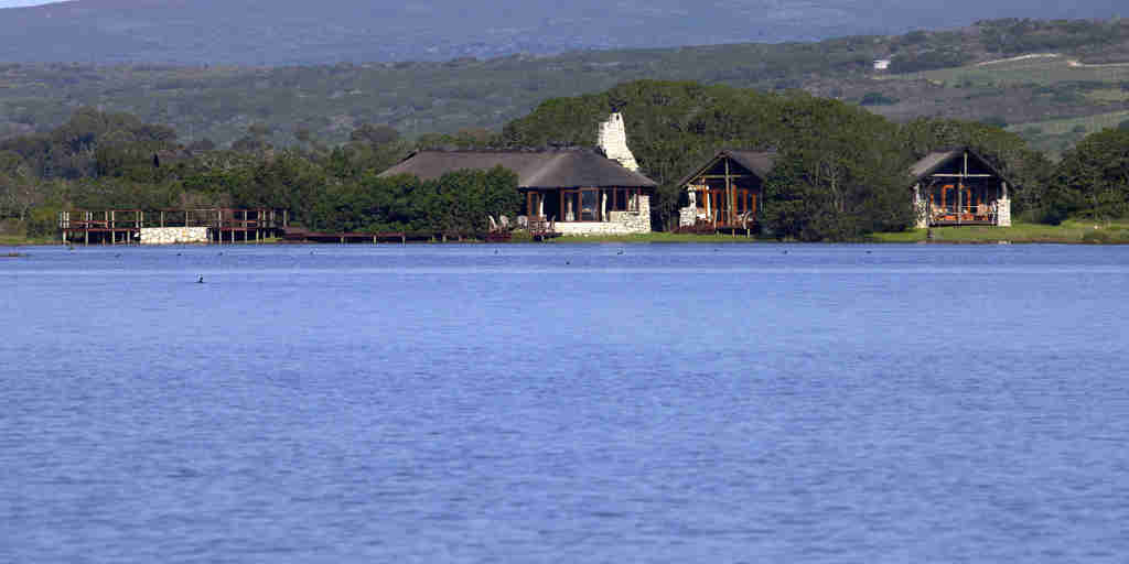 Mosaic Private Sanctuary Lagoon Lodge lodge view