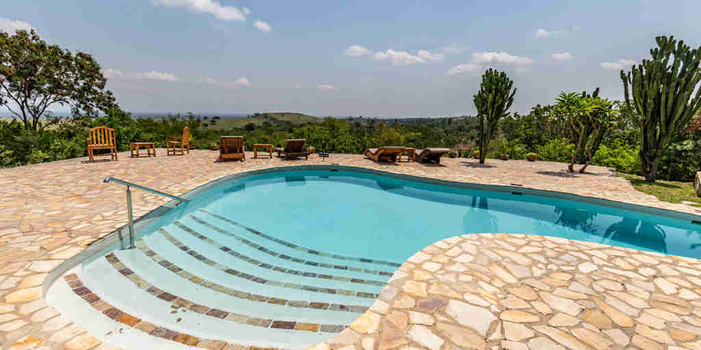 Kyambura Gorge Lodge pool