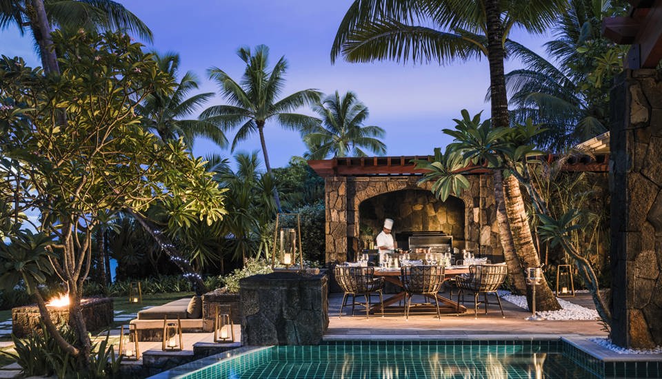 OO LeSaintGéran Accommodation Villa One Terrace Private Dining