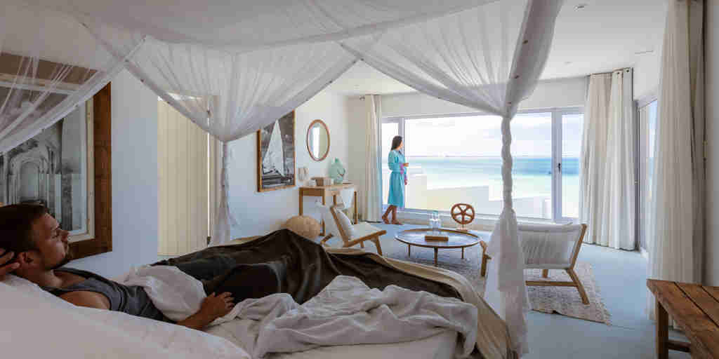Santorini Mozambique bed room