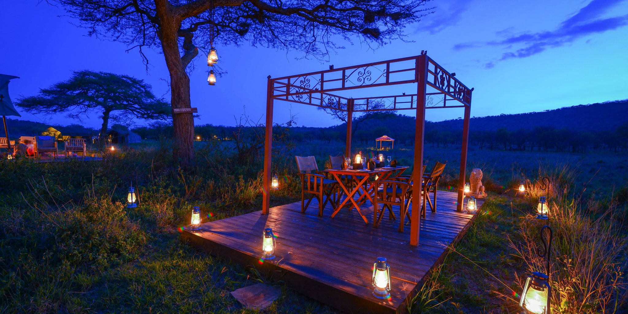 asanja moru tanzania Gazebo Dinner night