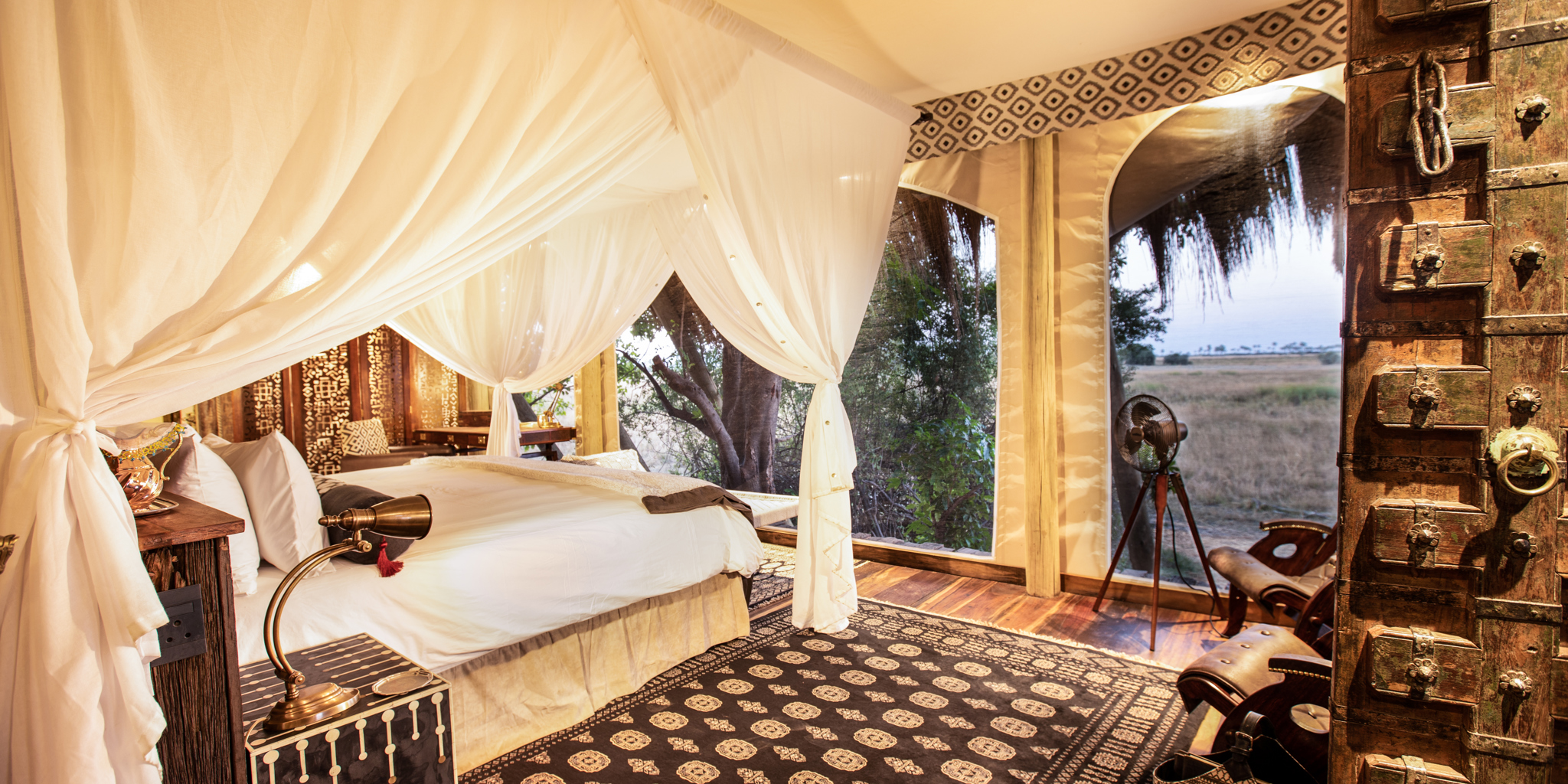 selinda camp botswana double bedroom yellow zebra safaris
