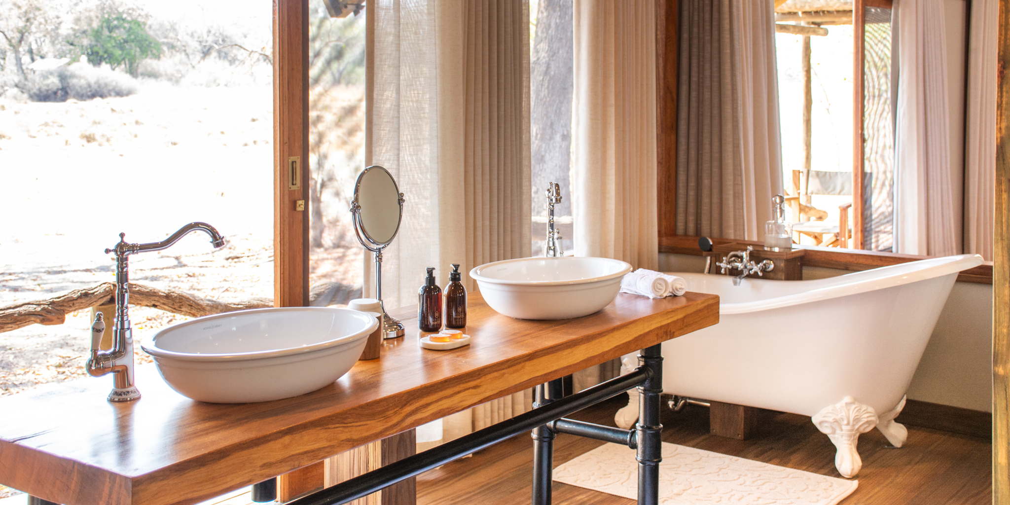 kwara camp bathroom botswana yellow zebra safaris