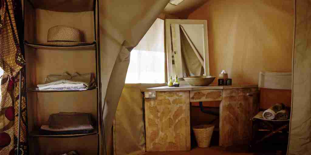 Serian Serengeti Kusini washroom interior inside tent