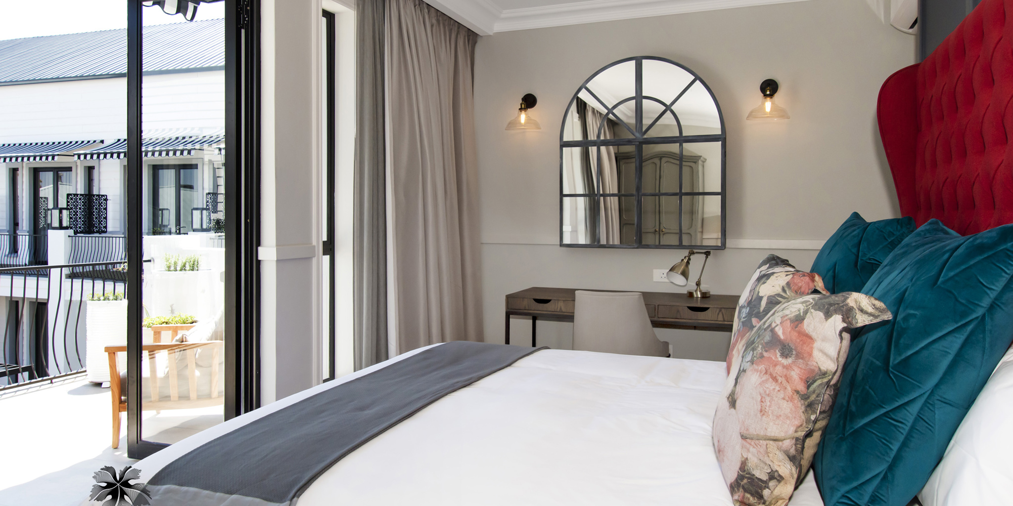 am weinberg bedroom namibia yellow zebra safaris