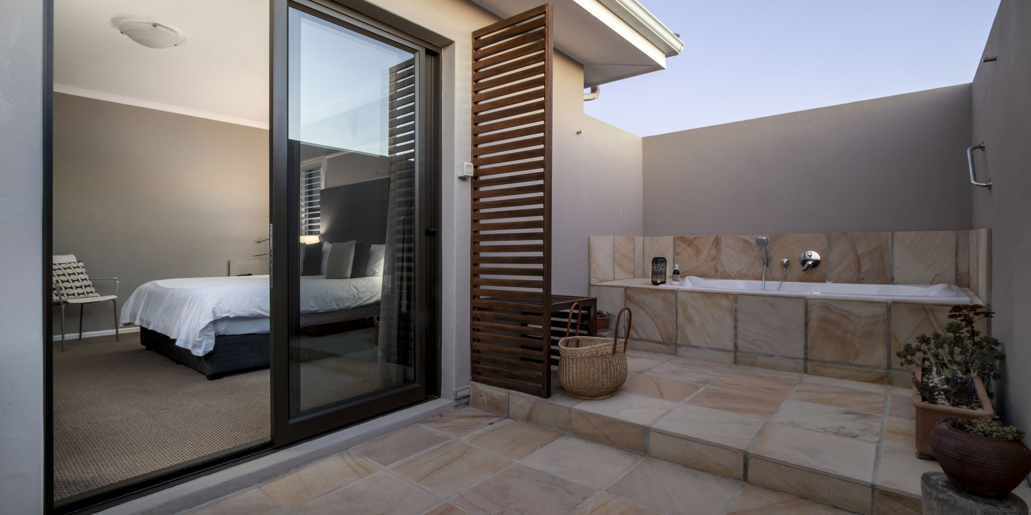 cliff lodge south africa outside bath yellow zebra safaris