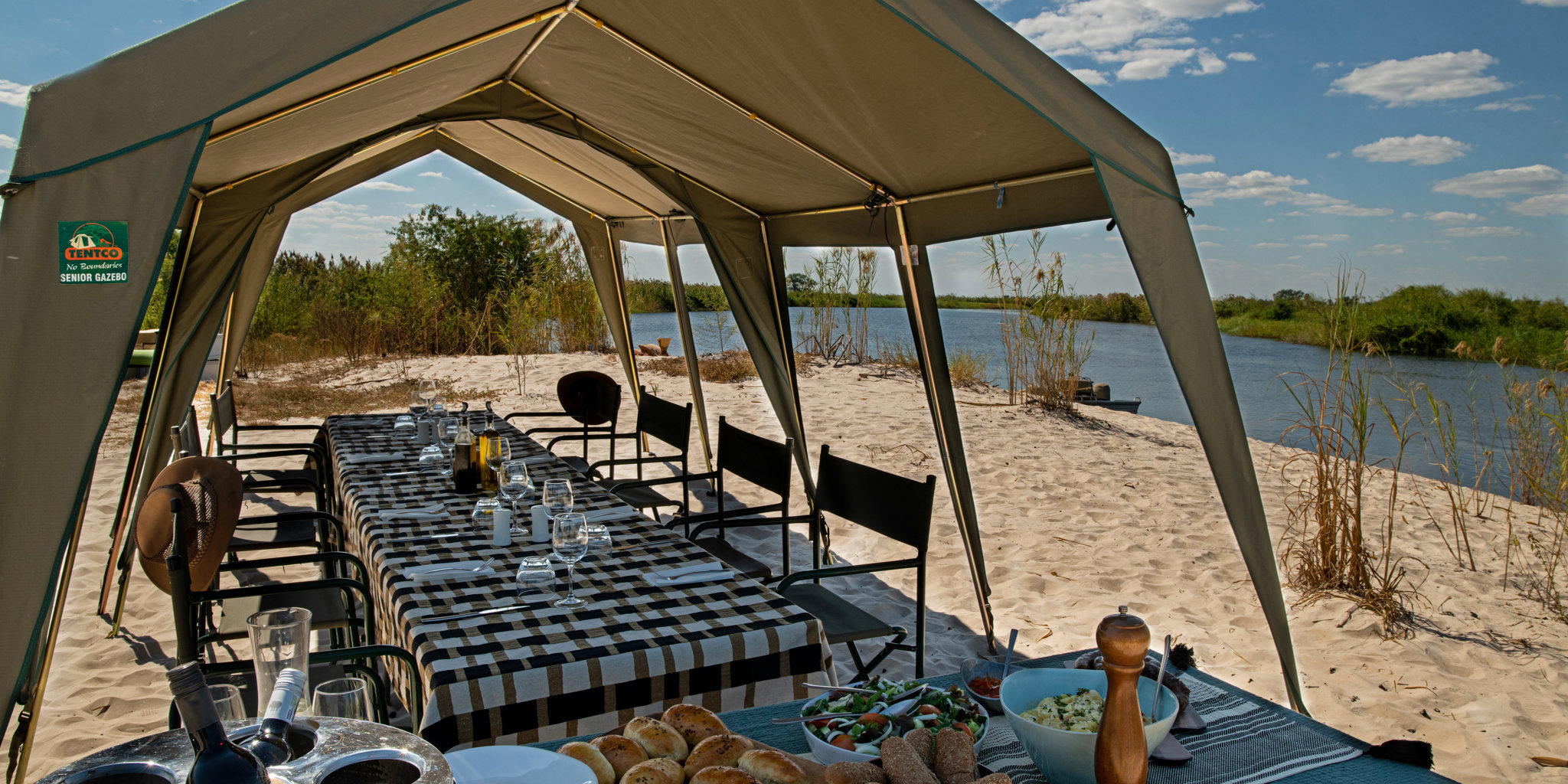 ichingo chobe river bush dining bedroom botswana yellow zebra safaris