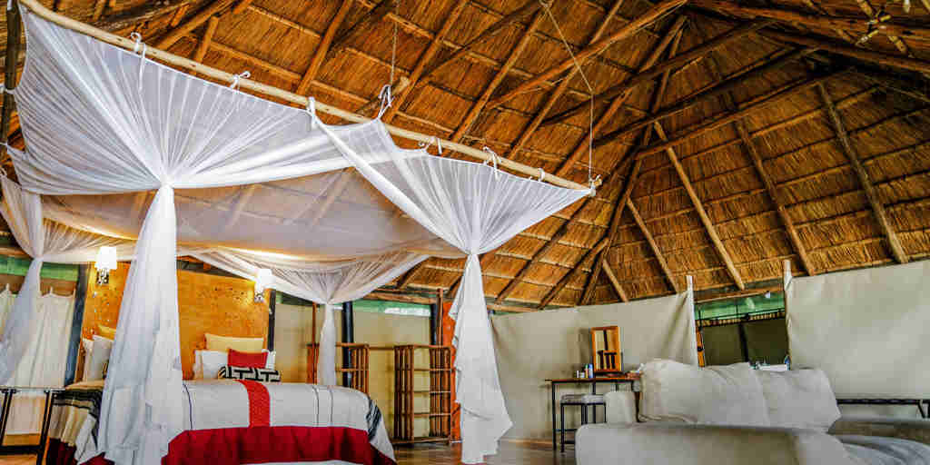 vundu camp double bedroom zimbabwe yellow zebra safaris