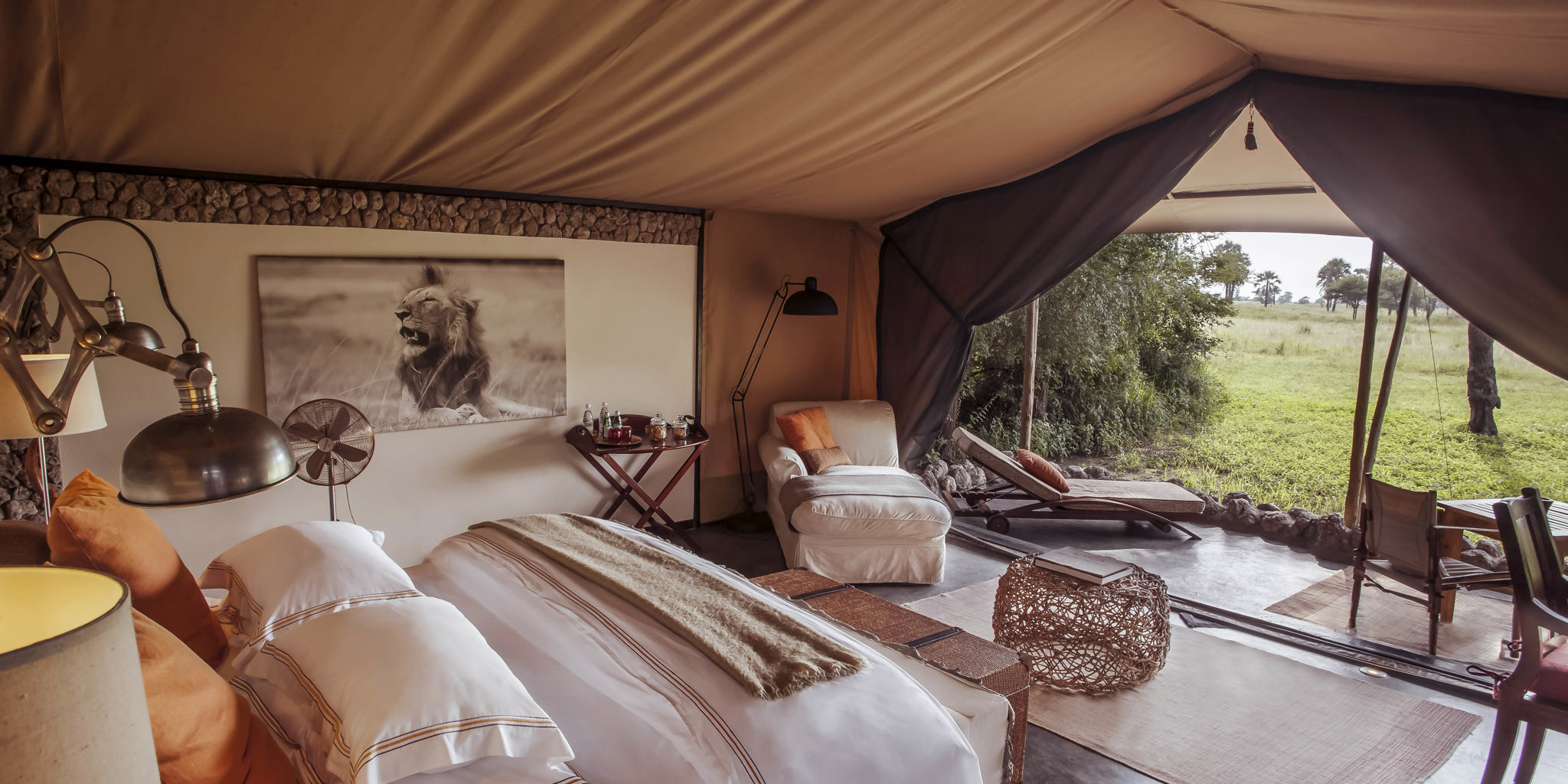 chem chem safari lodge luxury double room tanzania yellow zebra safaris