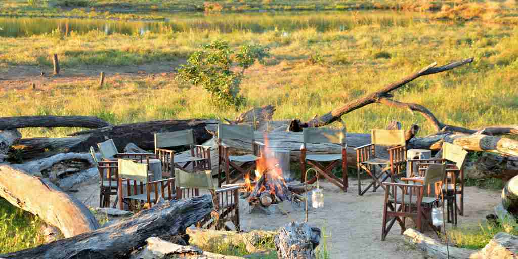 khulu bush camp fire zimbabwe yellow zebra safaris