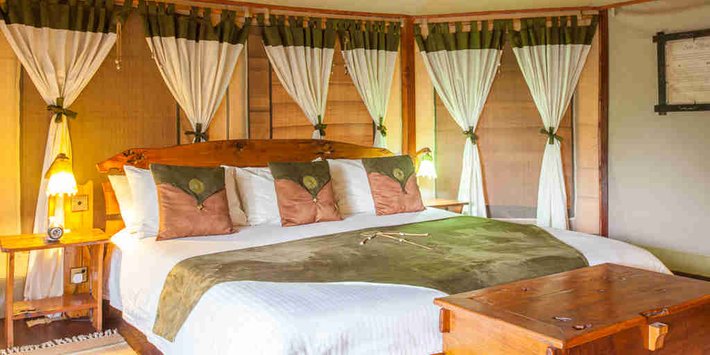 Tipilikwani Mara Camp double bedroom kenya yellow zebra safaris