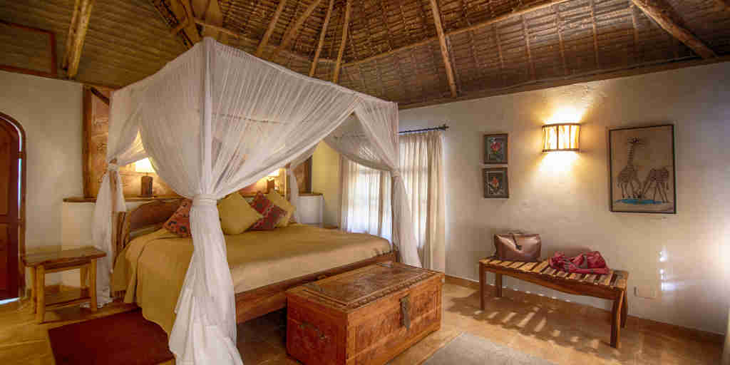 chui lodge kenya bedroom yellow zebra safaris