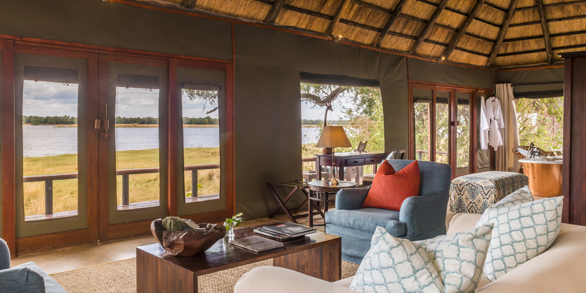 royal zambezi lounge zambia yellow zebra safaris