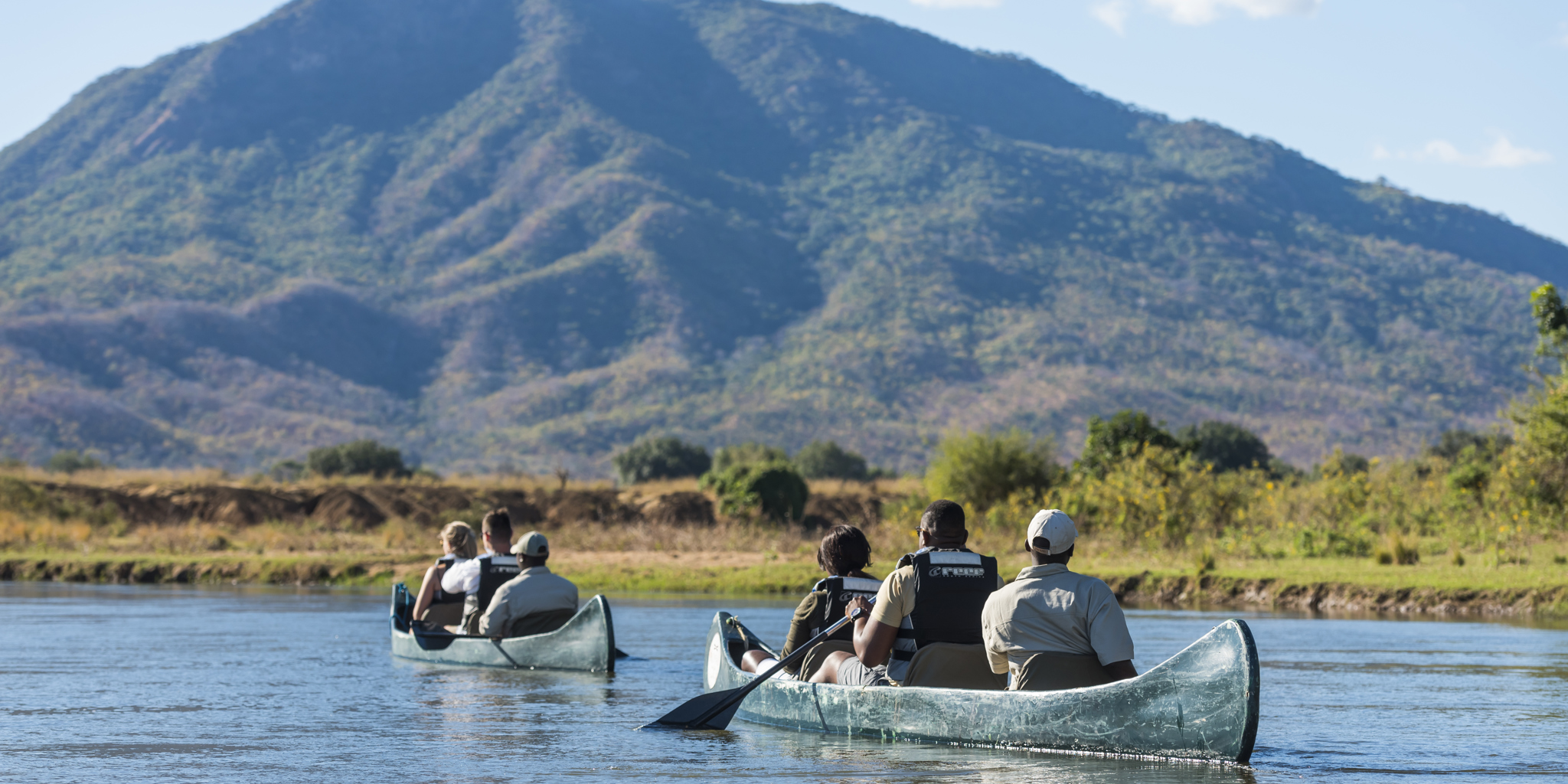 Canoe, Royal Zambezi Lodge, Lower Zambezi NP, Zambia