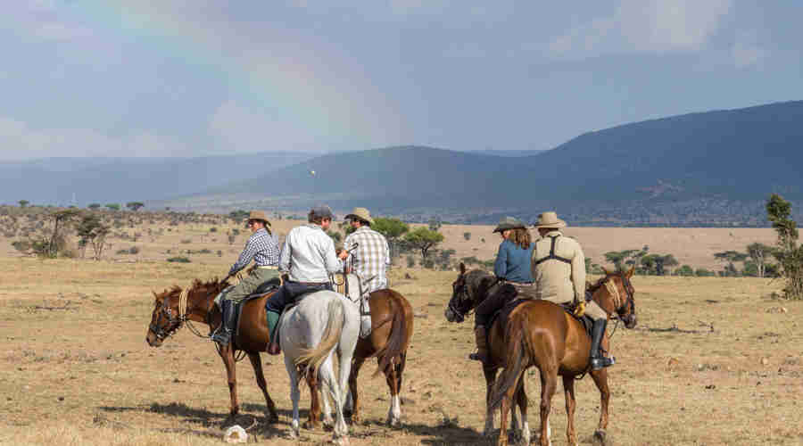 offbeat riding safaris rainbow kenya yellow zebra safaris