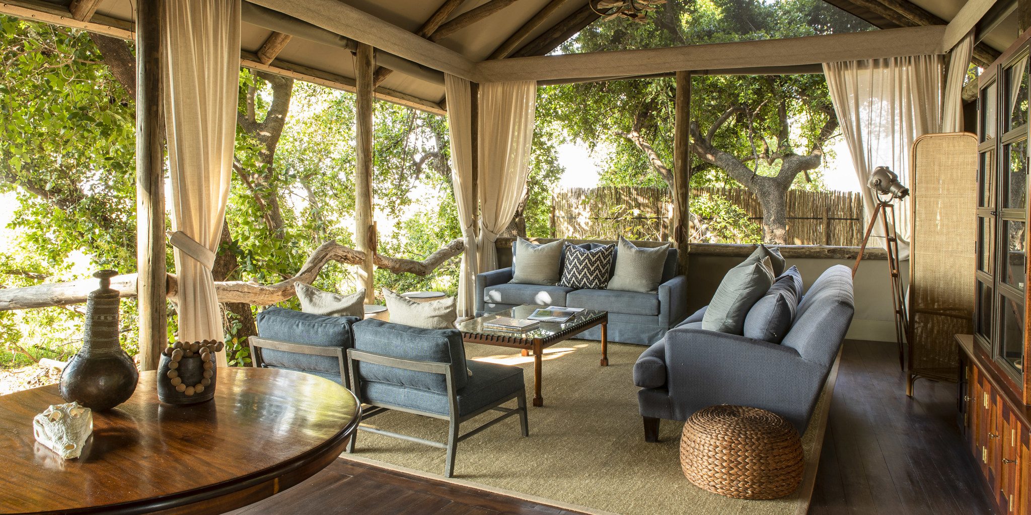 Lounge Shinde Okavango Delta Botswana Yellow Zebra Safaris