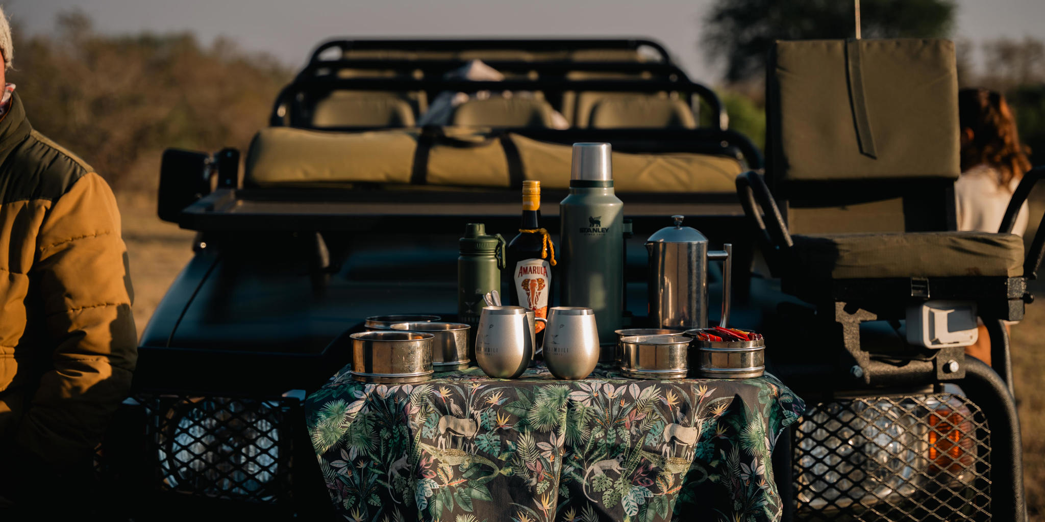 Game Drive Drinks, Simbambili Game Lodge, Sabi Sand Reserve, South Africa