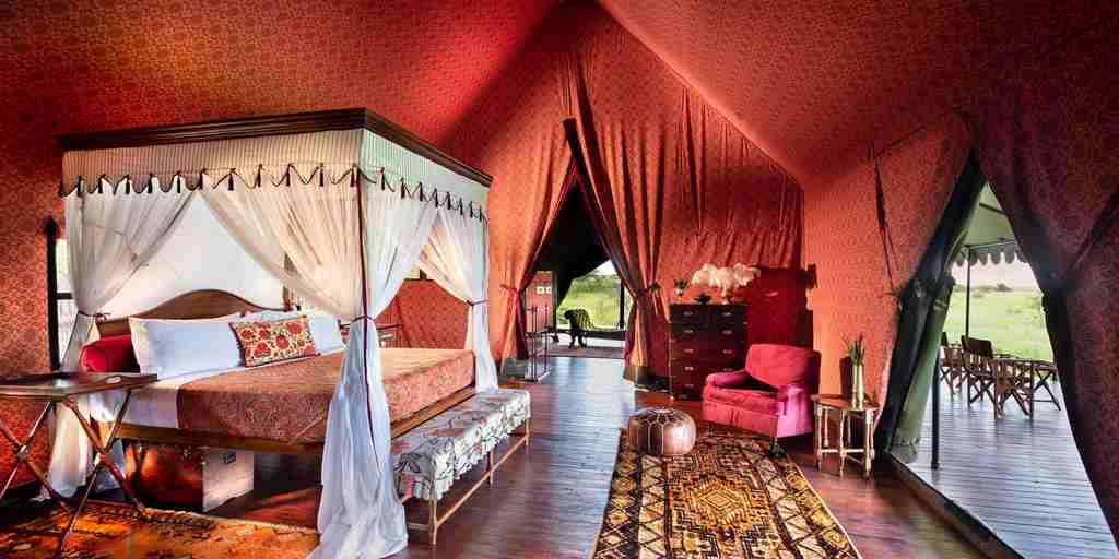 King side bedroom at Jacks Camp, Botswana