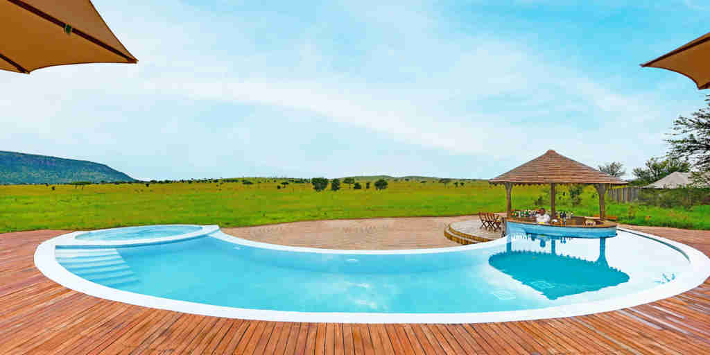 One Nature Nyaruswiga Infinity Pool Panorama