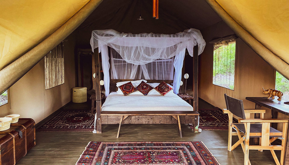 Luxury double tent, Chyulu Club, Kenya