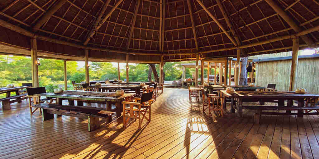 Chyulu Club dining, Kenya