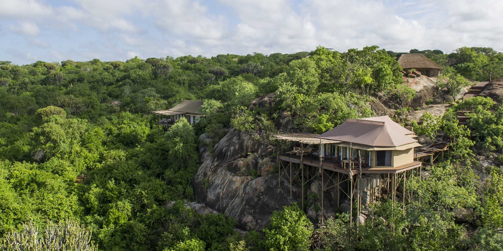 Safari camps and lodges in Tanzania, Africa
