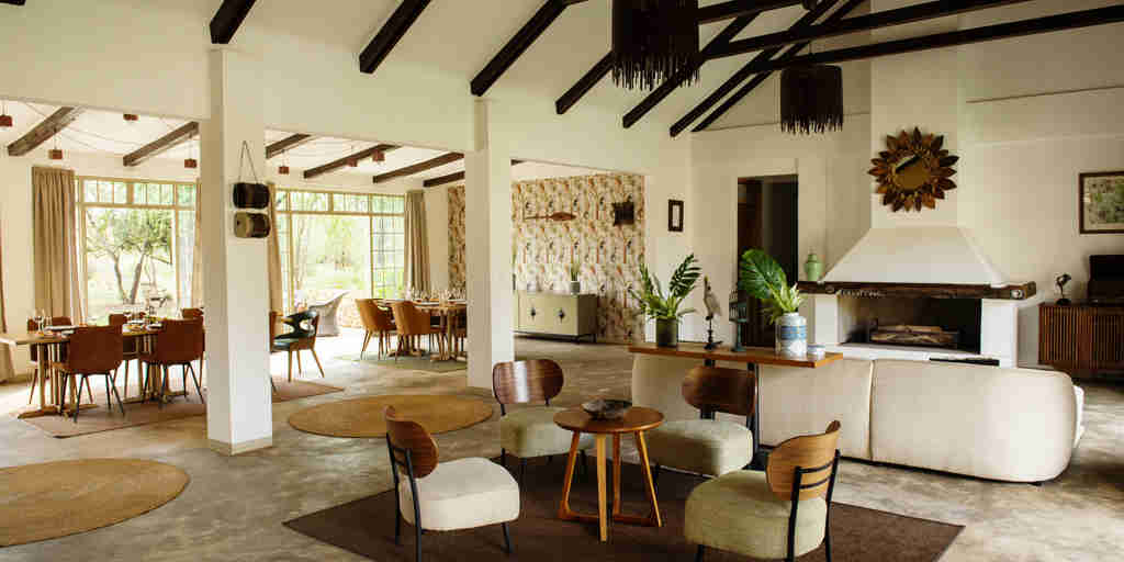 Living room, Golf Safari House, Arusha, Tanzania