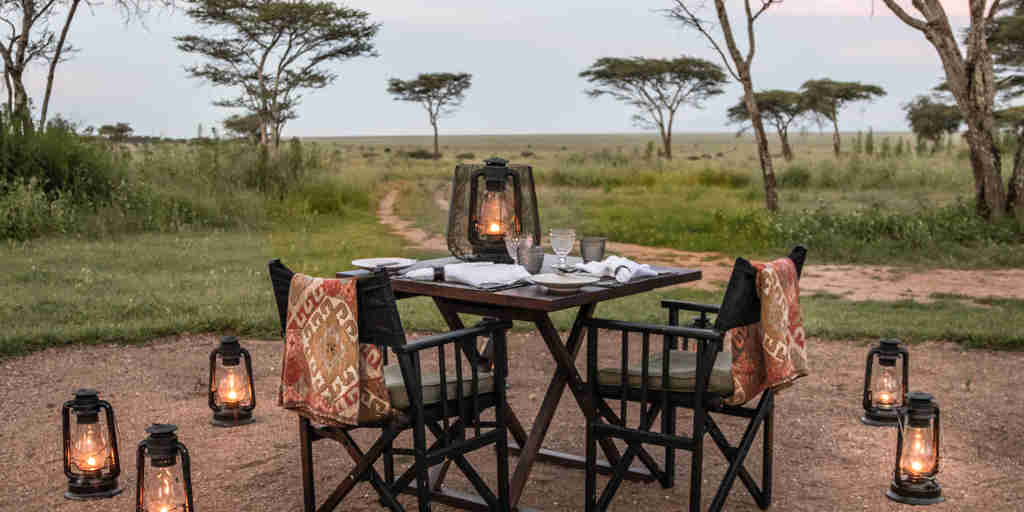 Dining outside, Songa Migrational Camp, Serengeti, Tanzania
