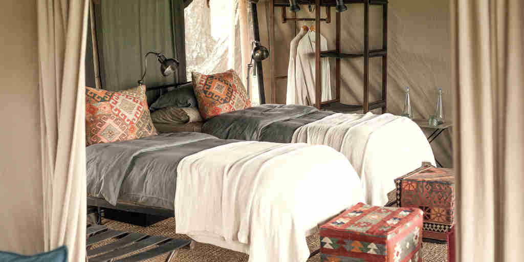 Twin beds, Songa Migrational Camp, Serengeti, Tanzania