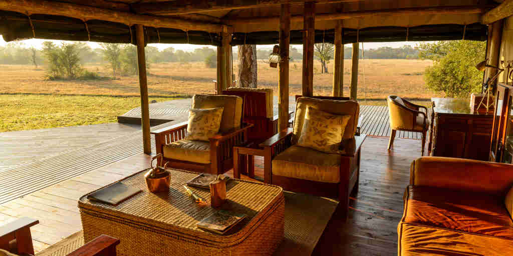lounge, plains camp, rhino walking safaris, kruger national park, south africa