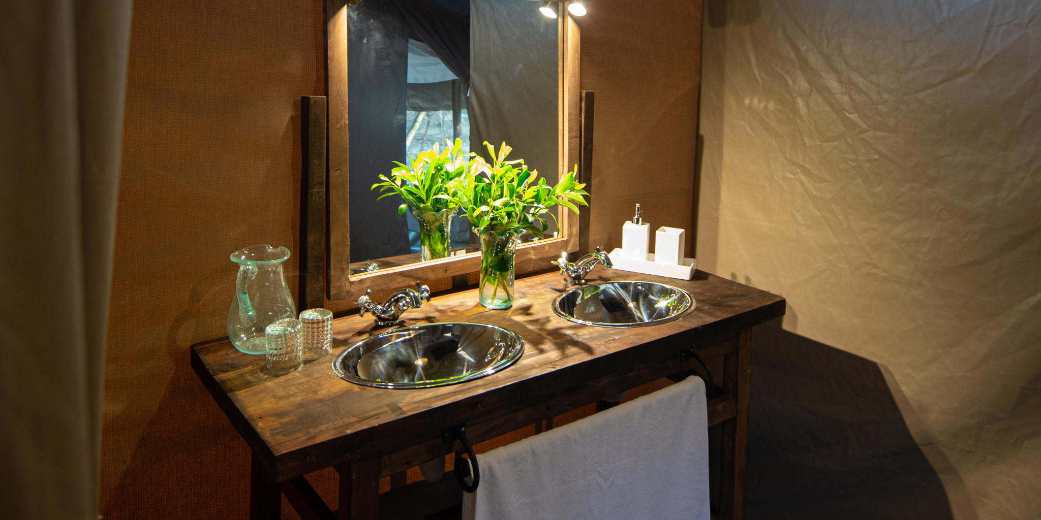 bathroom, offbeat ndoto, maasai mara, kenya