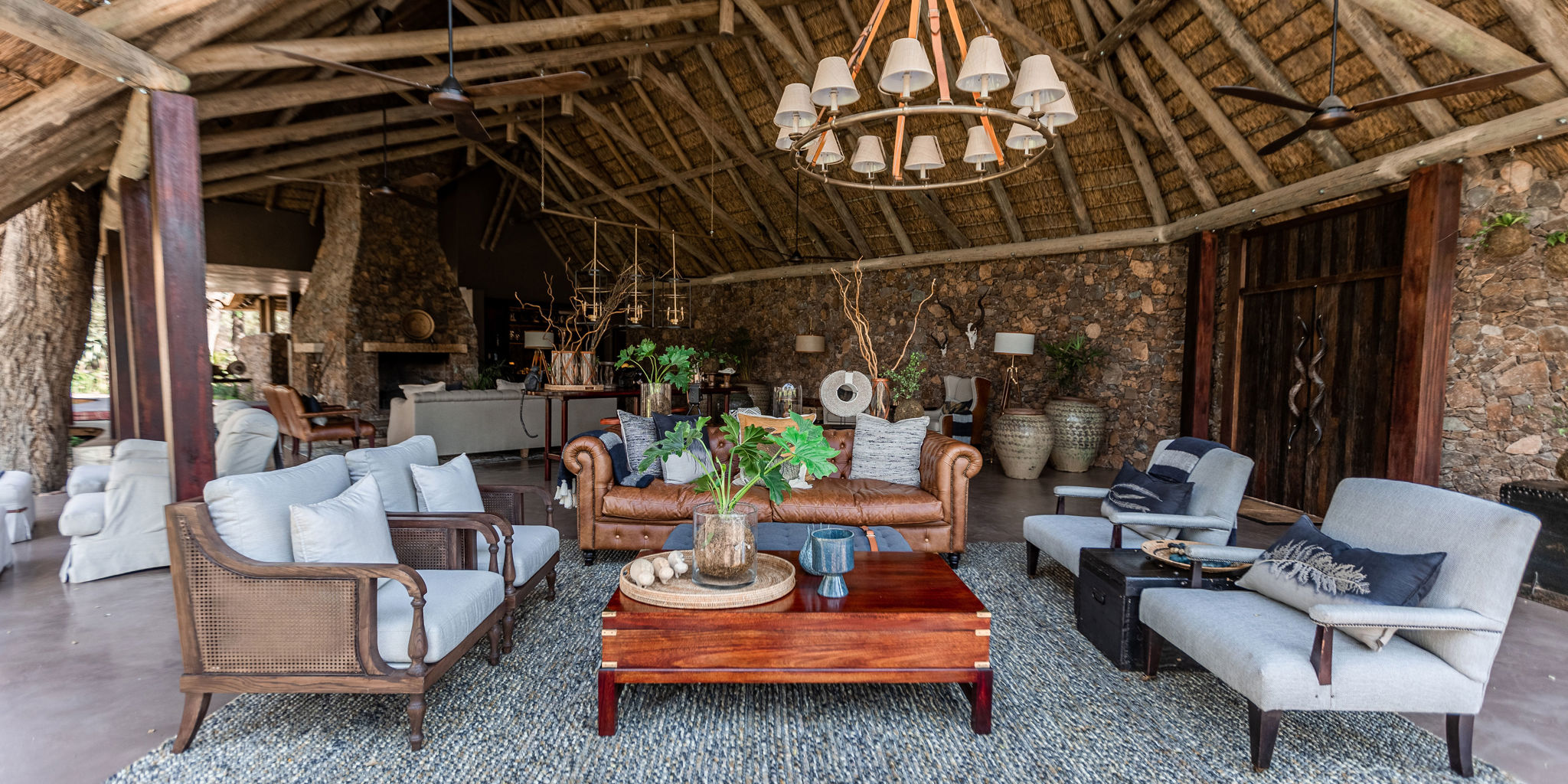 lounge, dulini moya, sabi sand reserves, south africa