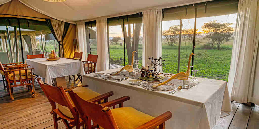 dining, lemala ewanjan camp, the serengeti, tanzania