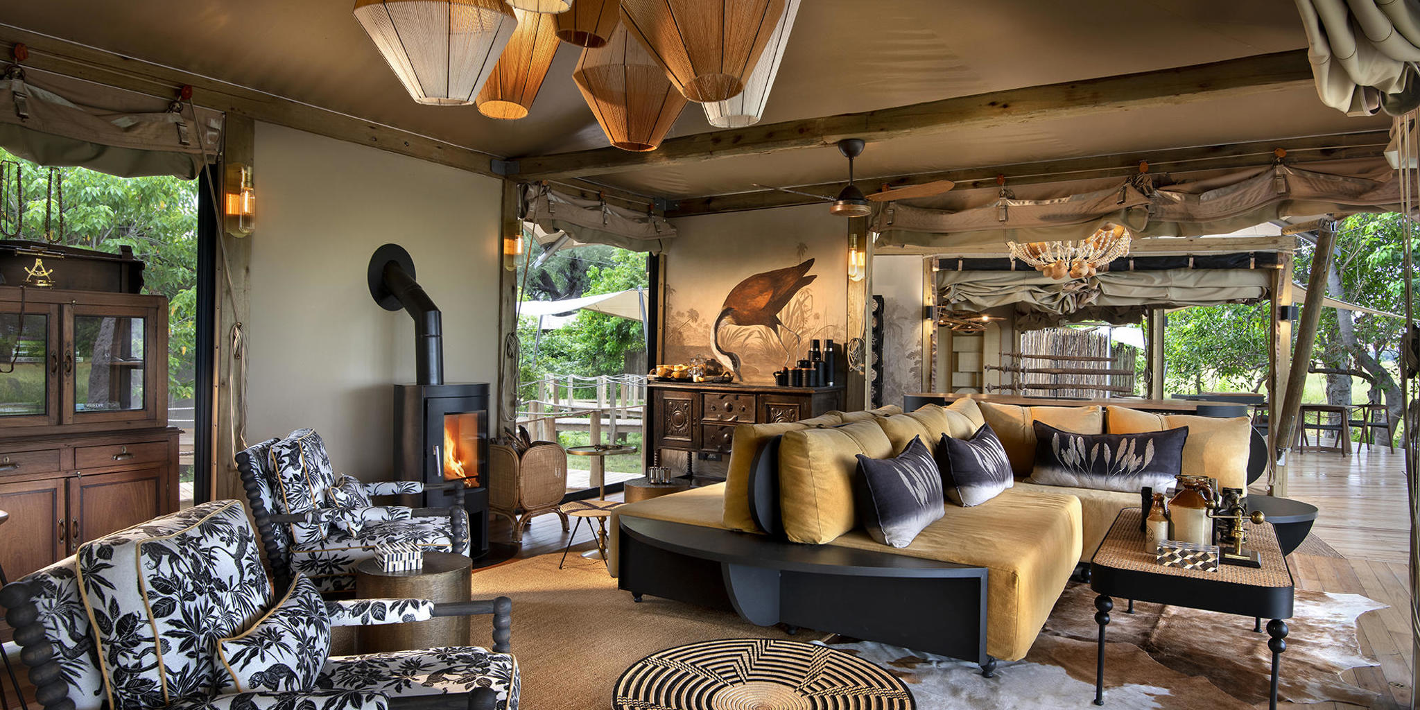 camp main room, Khwai leadwood under thatch, botswana