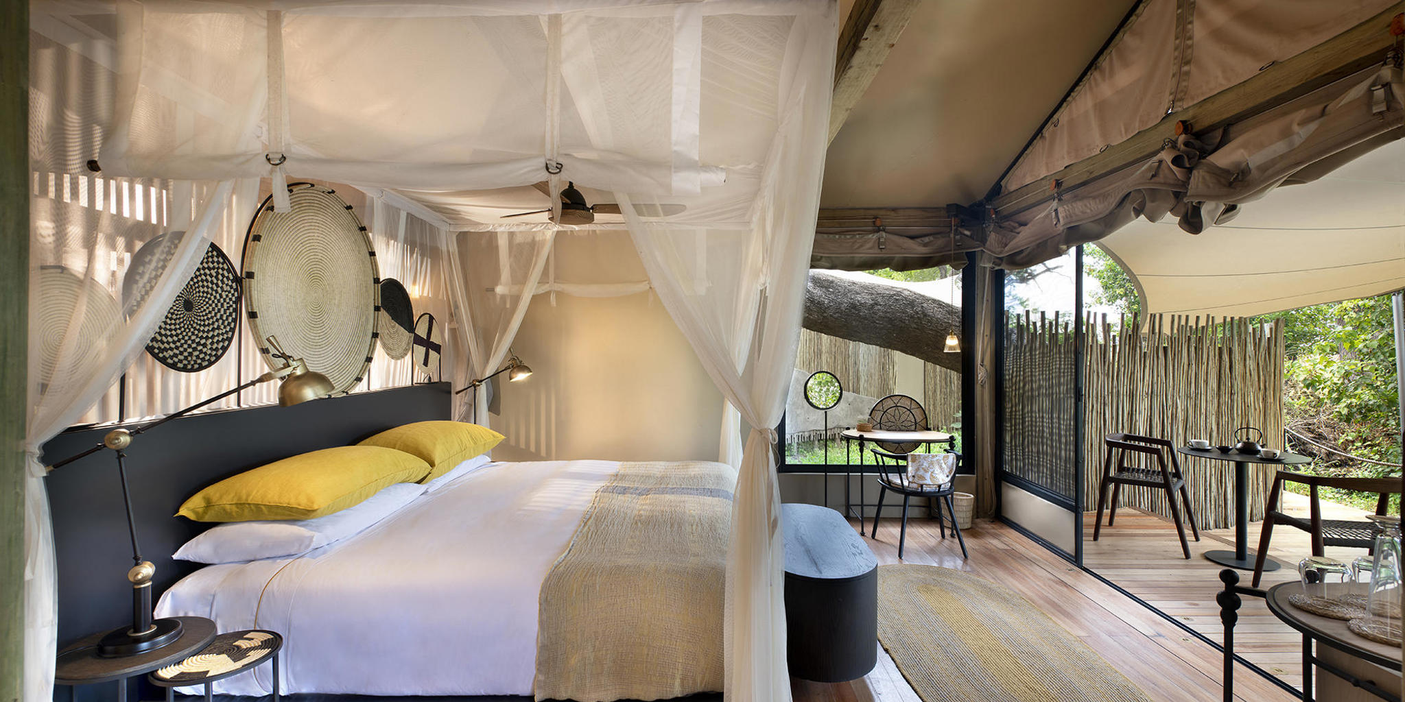 bedroom, Khwai leadwood under thatch, botswana