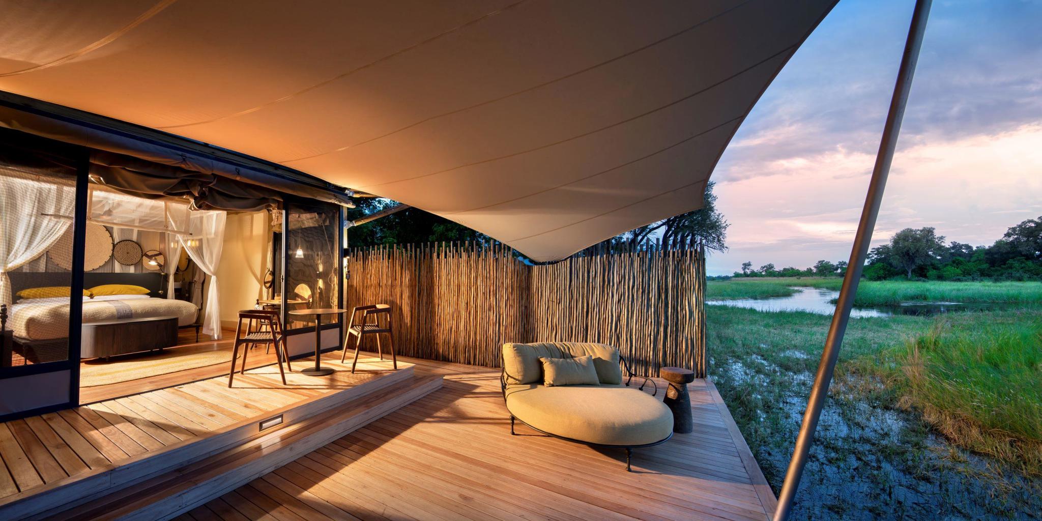 bedroom decking, Khwai leadwood under thatch, botswana
